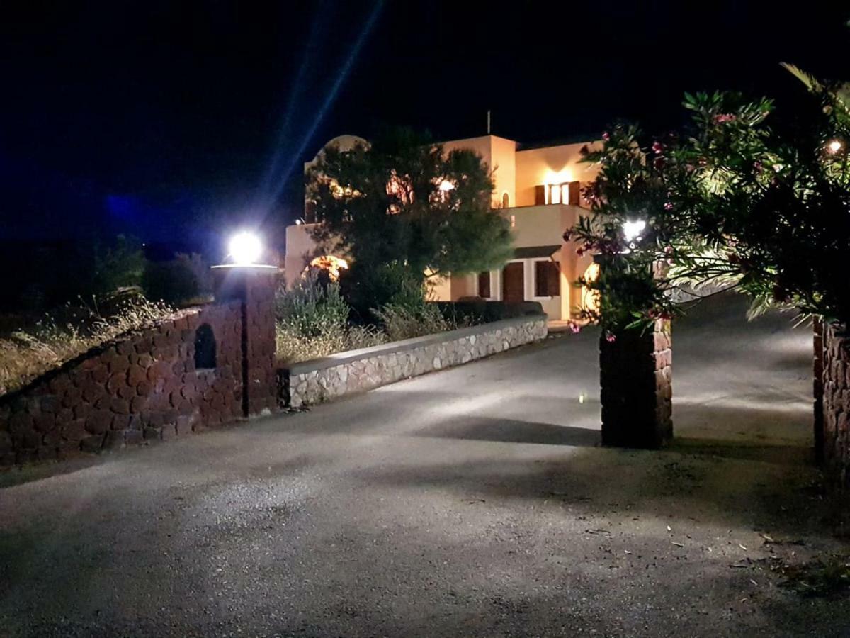 Sunshine House For 9, Cozy Set Up,Verandas, Sea View. Karterados  Exterior foto